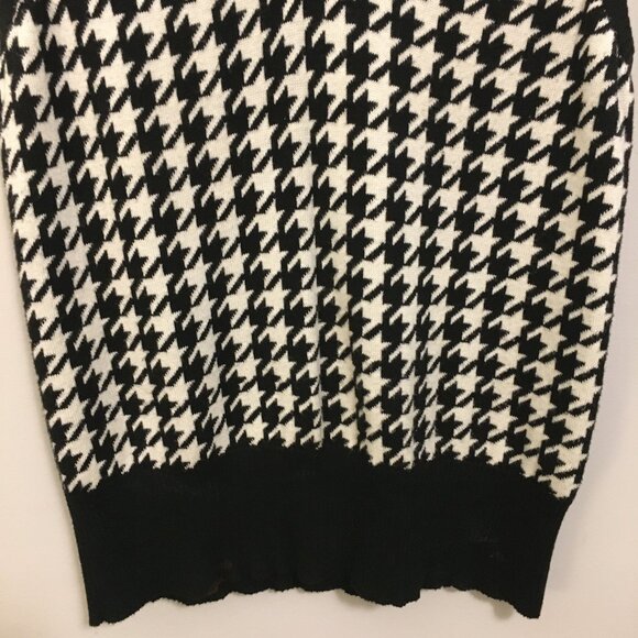 Preppy Clueless Houndstooth Sweater Vest - Picture 7 of 14